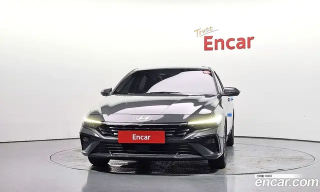 Hyundai Avante 2023 1.6 автомат (гидро), миниатюра 3