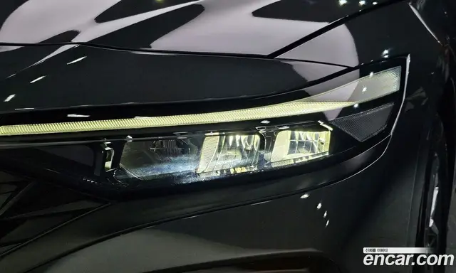 Hyundai Avante 2023 1.6 автомат (гидро), миниатюра 8