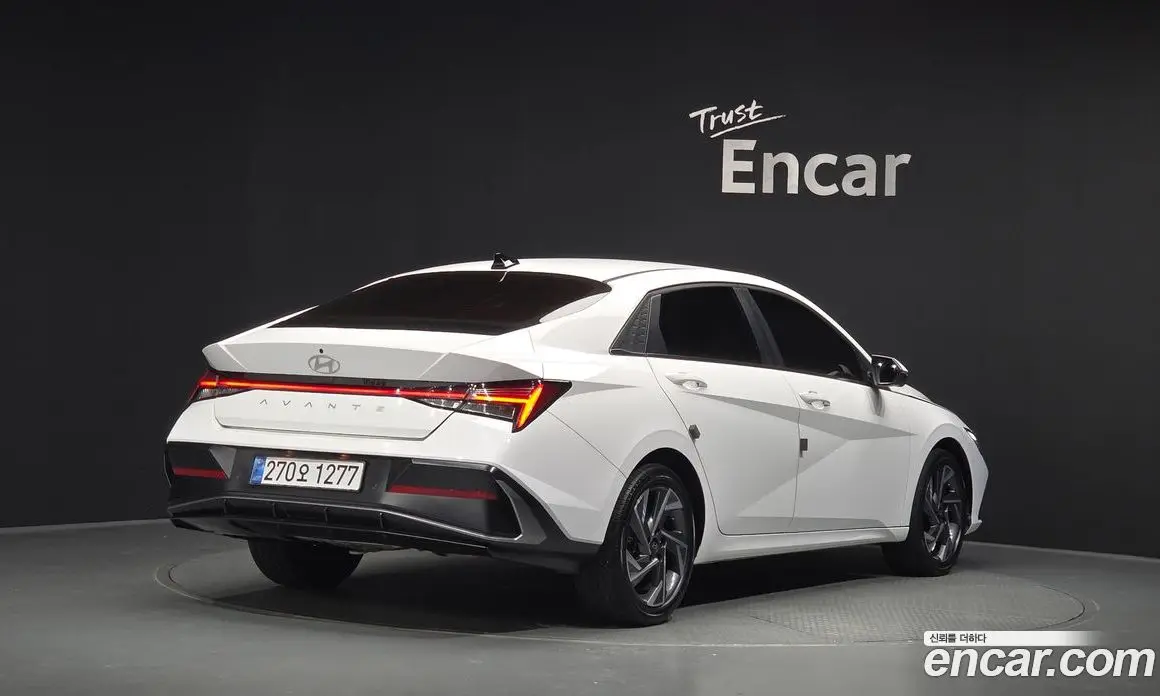 Hyundai Avante 2023 1.6 автомат (гидро), фото 1 Hyundai Avante 2023 1.6 автомат (гидро), фото 1