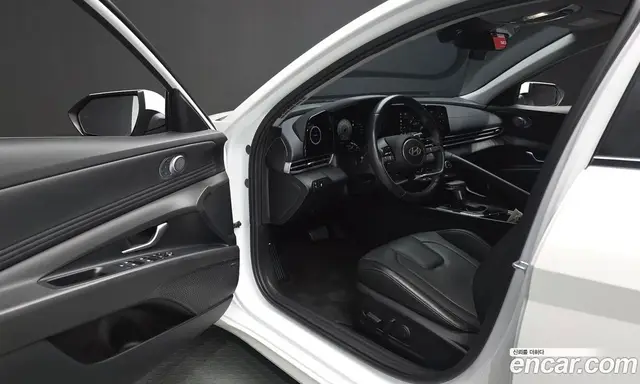 Hyundai Avante 2023 1.6 автомат (гидро), миниатюра 12