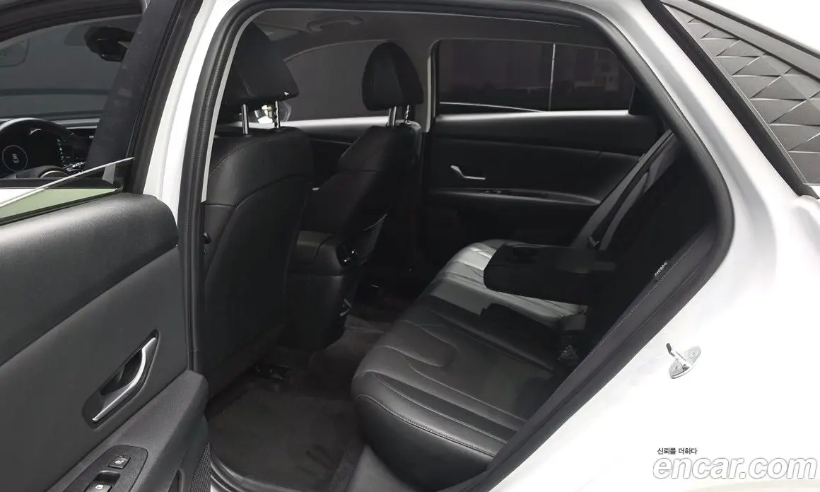 Hyundai Avante 2023 1.6 автомат (гидро), фото 15 Hyundai Avante 2023 1.6 автомат (гидро), фото 15