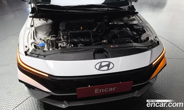 Hyundai Avante 2023 1.6 автомат (гидро), миниатюра 5 Hyundai Avante 2023 1.6 автомат (гидро), миниатюра 5