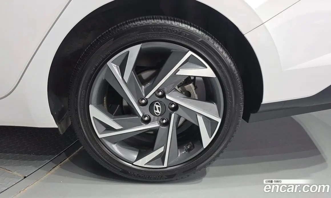 Hyundai Avante 2023 1.6 автомат (гидро), фото 6 Hyundai Avante 2023 1.6 автомат (гидро), фото 6