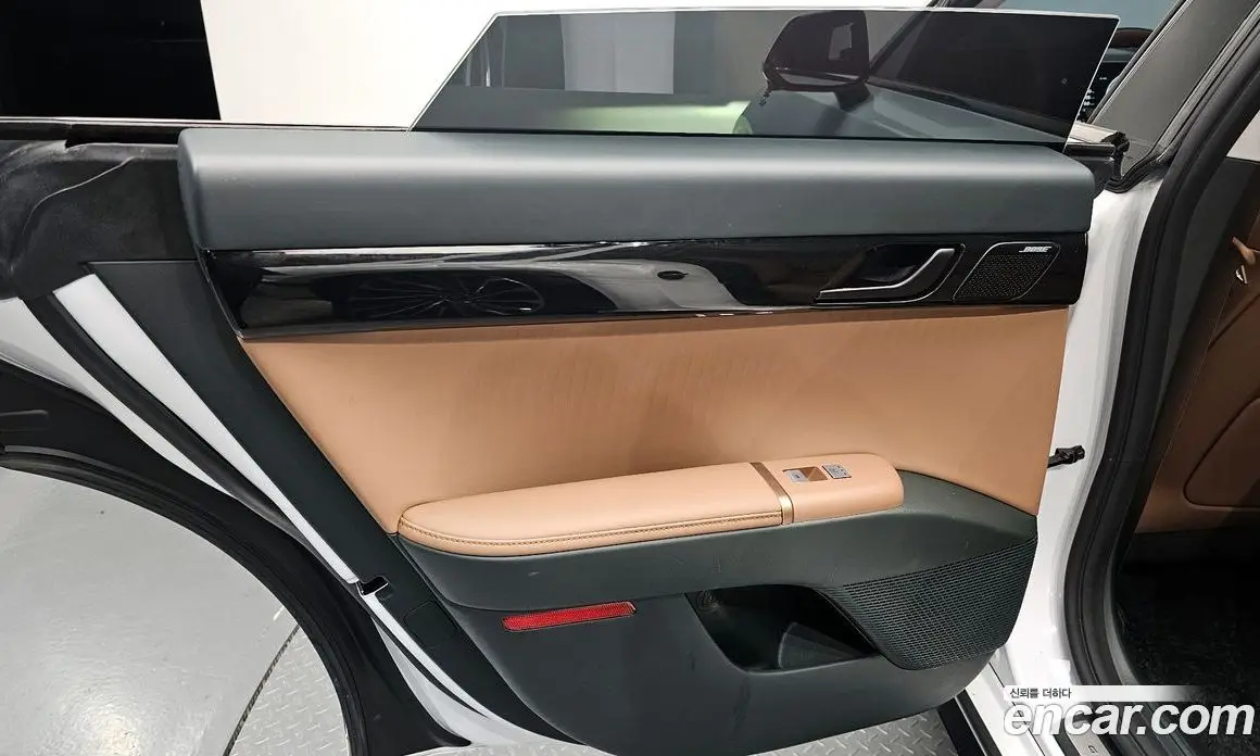 Hyundai Grandeur 2023 3.5 автомат (гидро), фото 15