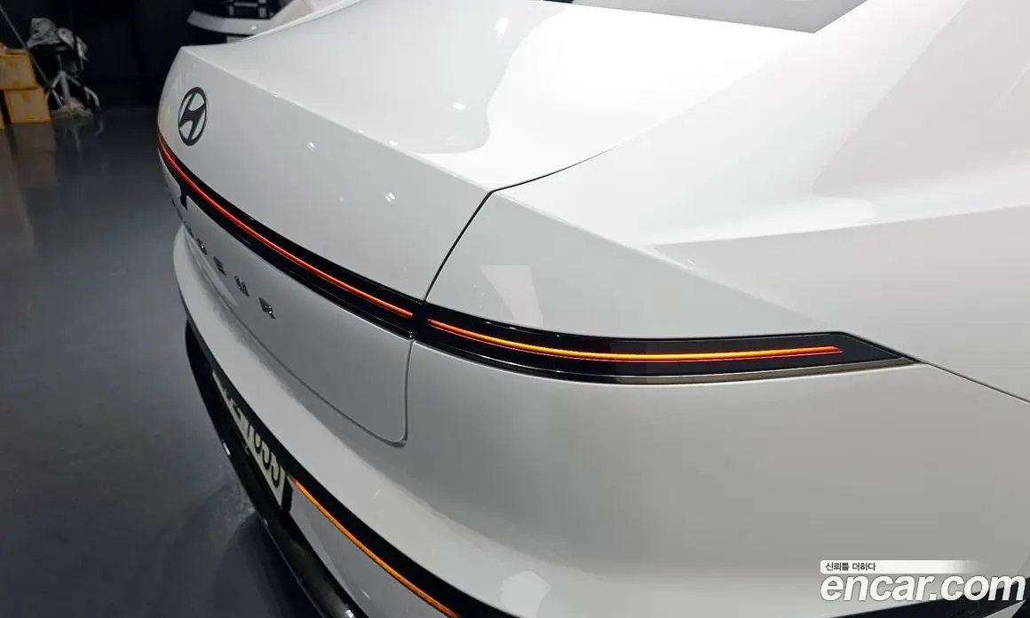 Hyundai Grandeur 2023 3.5 автомат (гидро), фото 9