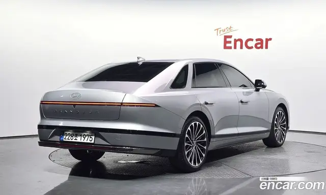 Hyundai Grandeur, 2024, 10 406 км