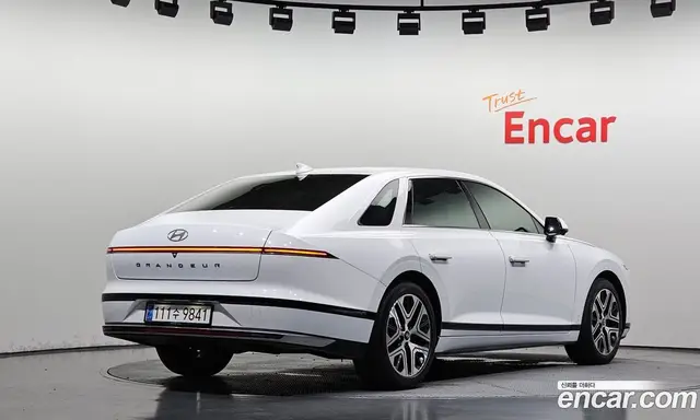Hyundai Grandeur 2024 2.5 автомат (гидро), миниатюра 2 Hyundai Grandeur 2024 2.5 автомат (гидро), миниатюра 2