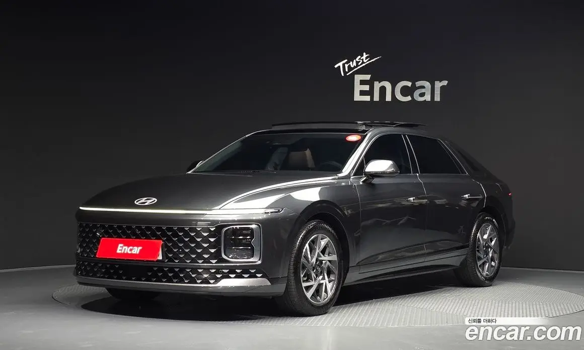 Hyundai Grandeur 2024 2.5 автомат (гидро), фото 1 Hyundai Grandeur 2024 2.5 автомат (гидро), фото 1