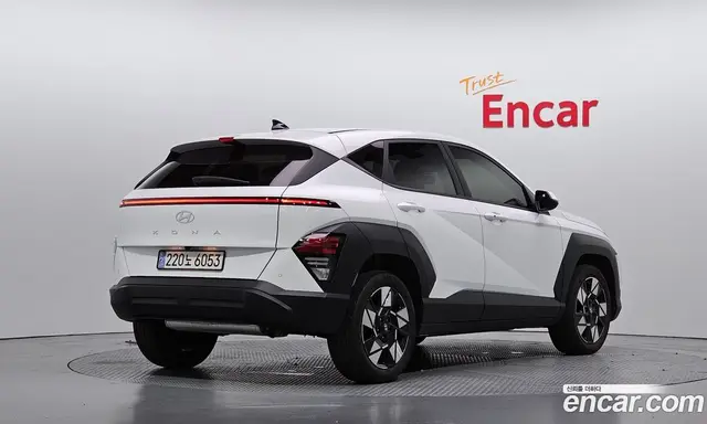 Hyundai Kona 2024 1.6 автомат (гидро), миниатюра 2