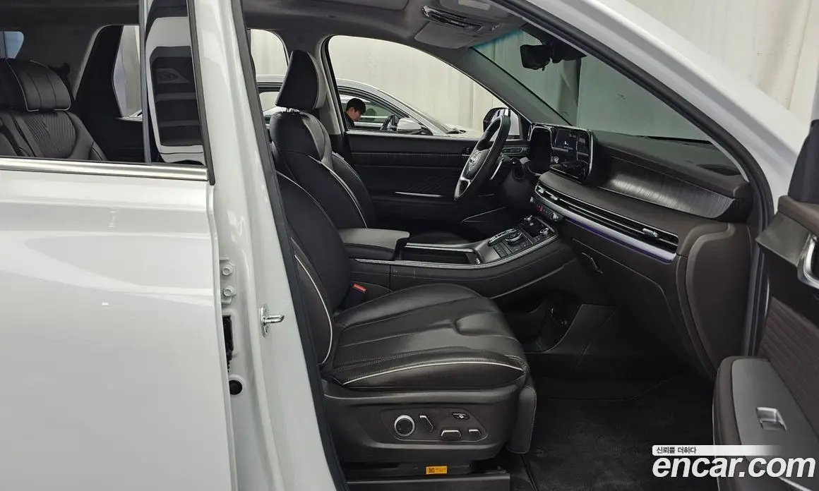 Hyundai Palisade 2024 2.2 автомат (гидро), фото 17