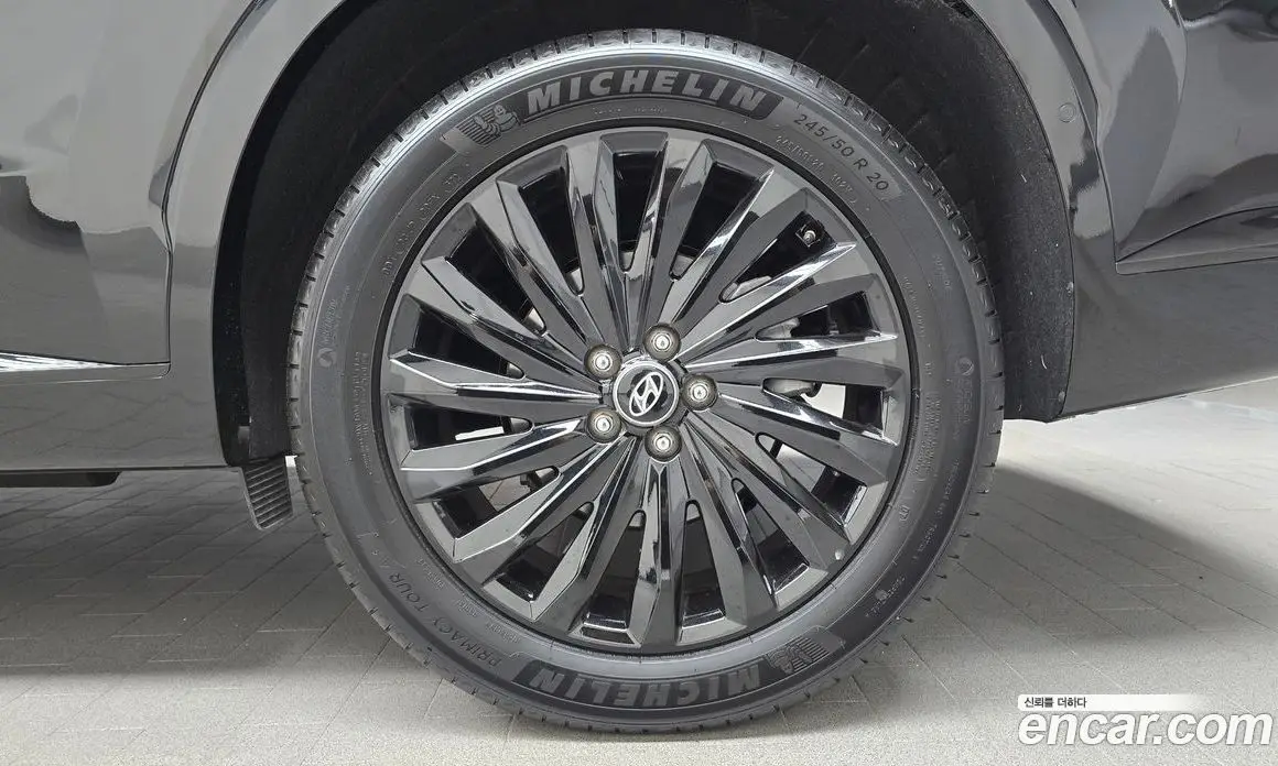 Hyundai Palisade 2024 3.8 автомат (гидро), фото 7