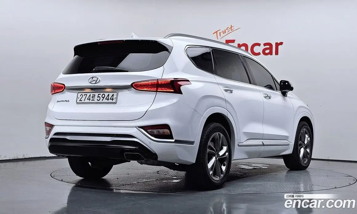 Hyundai Santa Fe 2020 2.0 автомат (гидро), фото 2 Hyundai Santa Fe 2020 2.0 автомат (гидро), фото 2