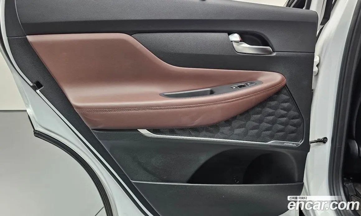 Hyundai Santa Fe 2020 2.0 автомат (гидро), фото 15 Hyundai Santa Fe 2020 2.0 автомат (гидро), фото 15