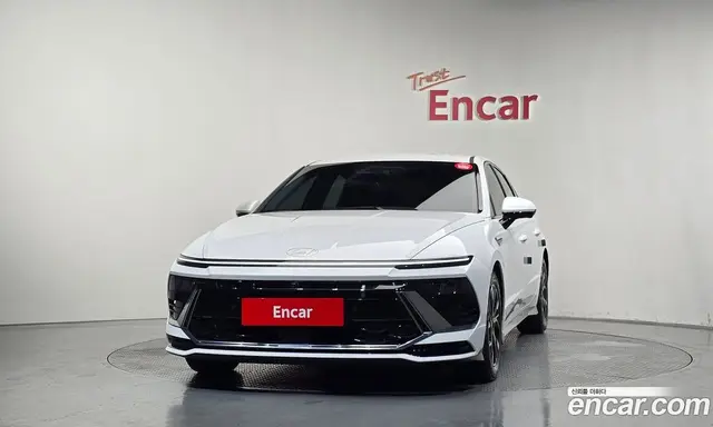 Hyundai Sonata 2024 2.0 автомат (гидро), миниатюра 3 Hyundai Sonata 2024 2.0 автомат (гидро), миниатюра 3
