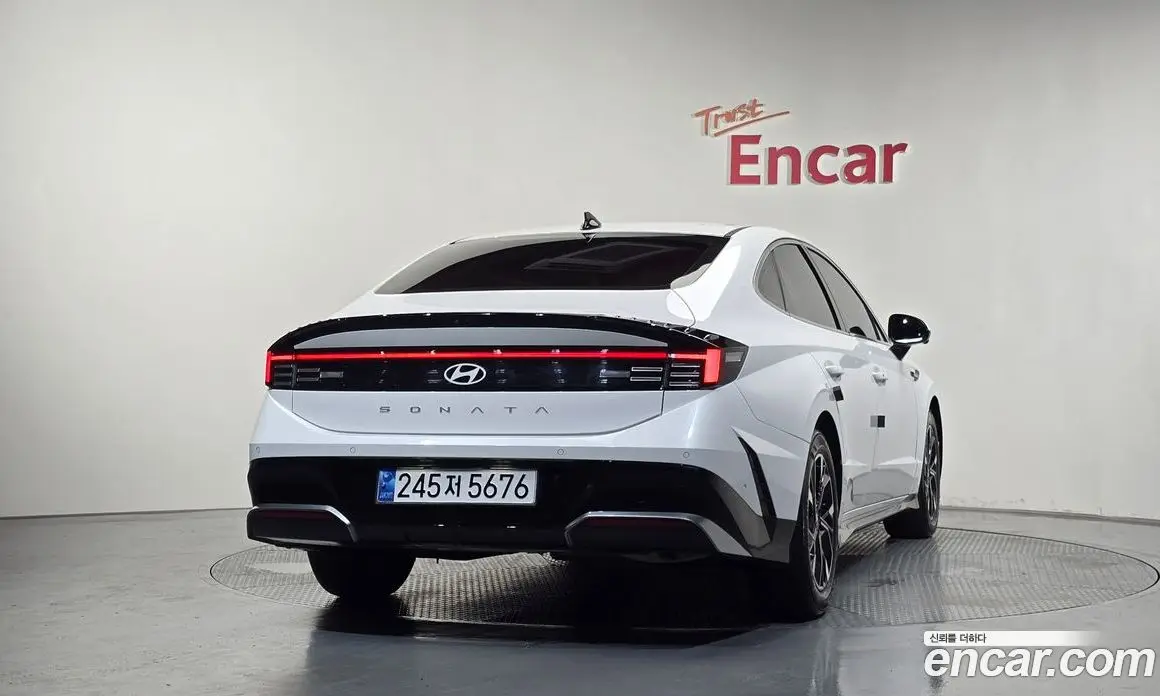 Hyundai Sonata 2024 2.0 автомат (гидро), фото 4 Hyundai Sonata 2024 2.0 автомат (гидро), фото 4