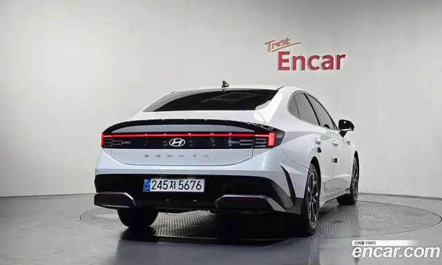 Hyundai Sonata 2024 2.0 автомат (гидро), миниатюра 4 Hyundai Sonata 2024 2.0 автомат (гидро), миниатюра 4