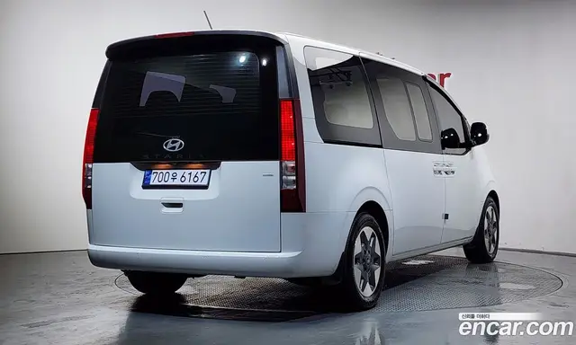 Hyundai Staria, 2025, 6 379 км