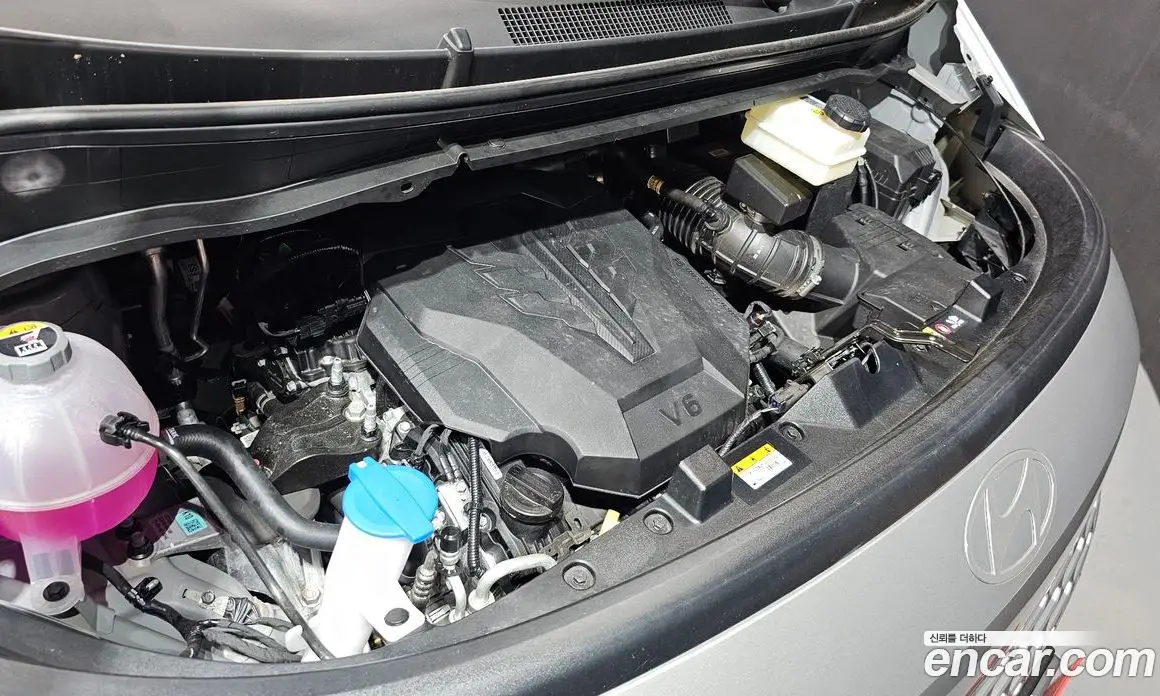 Hyundai Staria 2025 3.5 автомат (гидро), фото 6 Hyundai Staria 2025 3.5 автомат (гидро), фото 6
