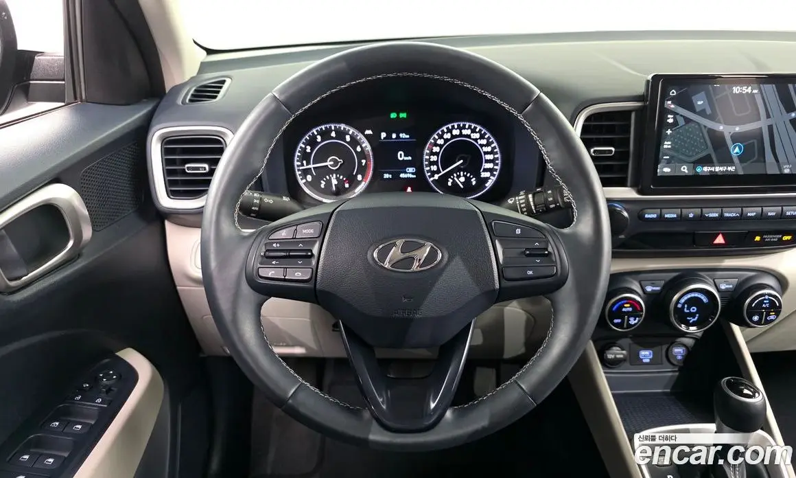 Hyundai Venue 2021 1.6 автомат (гидро), фото 18