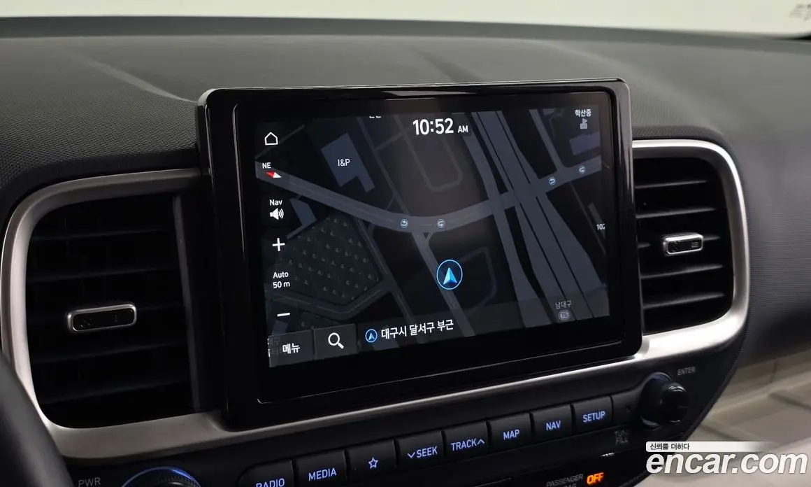 Hyundai Venue 2021 1.6 автомат (гидро), фото 19