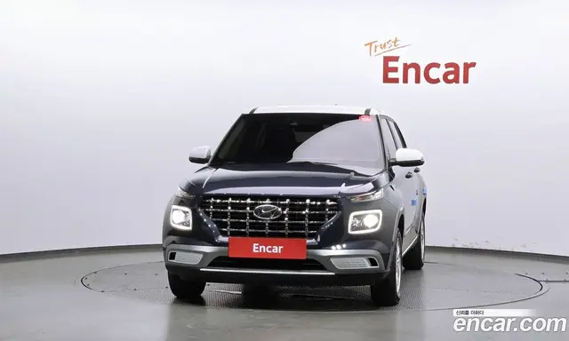 Hyundai Venue 2021 1.6 автомат (гидро), миниатюра 3