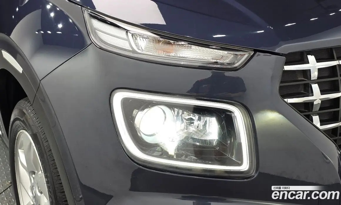 Hyundai Venue 2021 1.6 автомат (гидро), фото 8