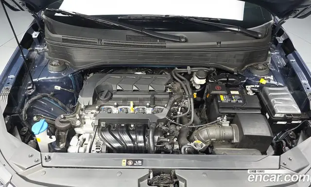 Hyundai Venue 2026 1.6 автомат (гидро), миниатюра 6
