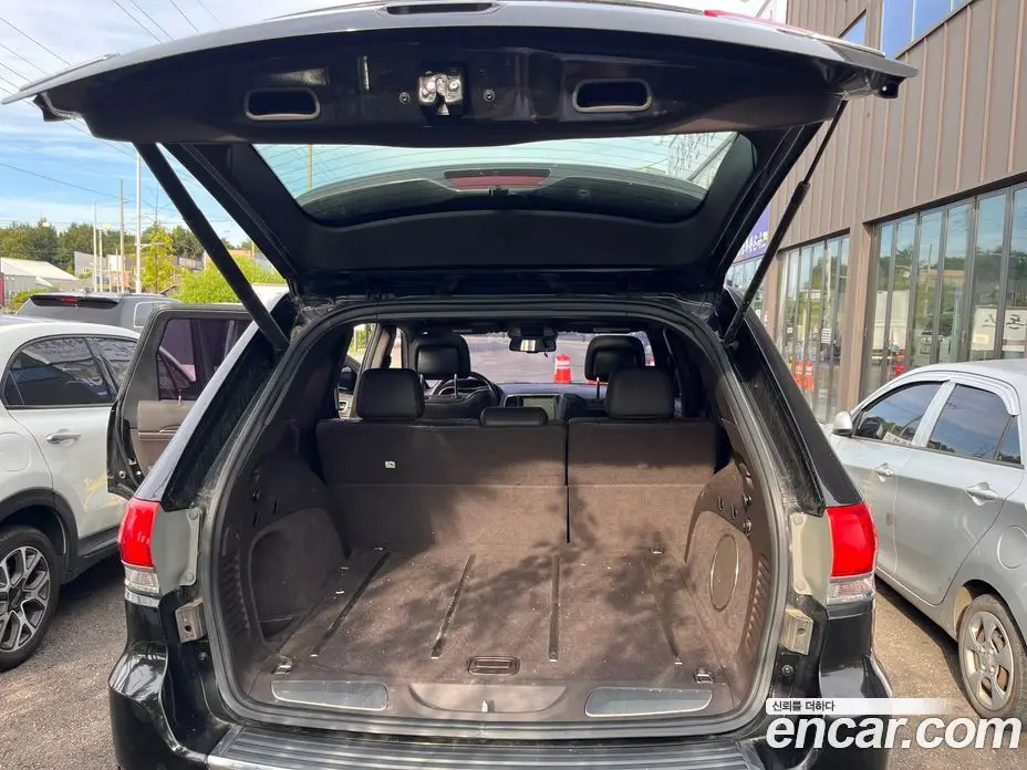 Jeep Cherokee 2015 3.0 автомат (гидро), фото 4 Jeep Cherokee 2015 3.0 автомат (гидро), фото 4