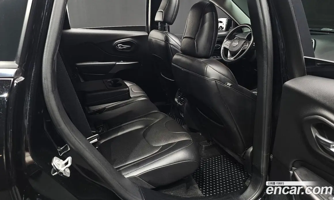 Jeep Cherokee 2021 2.4 автомат (гидро), фото 15 Jeep Cherokee 2021 2.4 автомат (гидро), фото 15