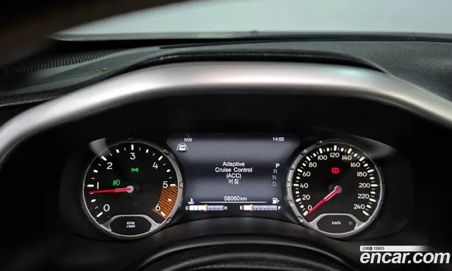 Jeep Renegade 2019 2.0 автомат (гидро), миниатюра 11 Jeep Renegade 2019 2.0 автомат (гидро), миниатюра 11