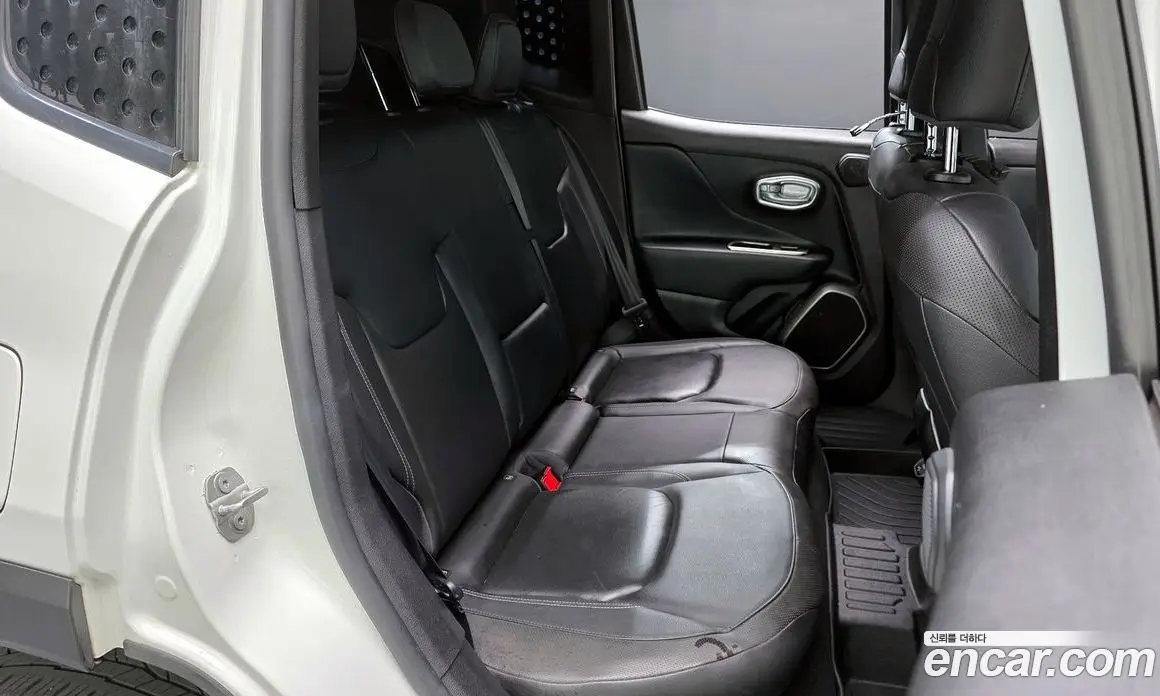 Jeep Renegade 2019 2.0 автомат (гидро), фото 16 Jeep Renegade 2019 2.0 автомат (гидро), фото 16