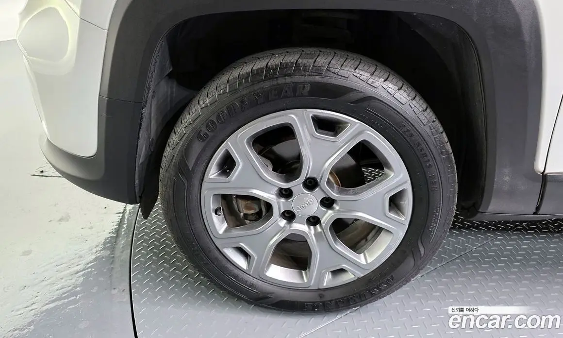 Jeep Renegade 2019 2.0 автомат (гидро), фото 5 Jeep Renegade 2019 2.0 автомат (гидро), фото 5