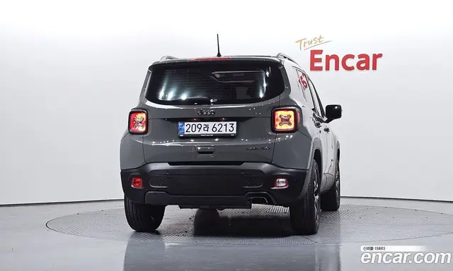 Jeep Renegade 2022 1.3 автомат (гидро), миниатюра 4 Jeep Renegade 2022 1.3 автомат (гидро), миниатюра 4