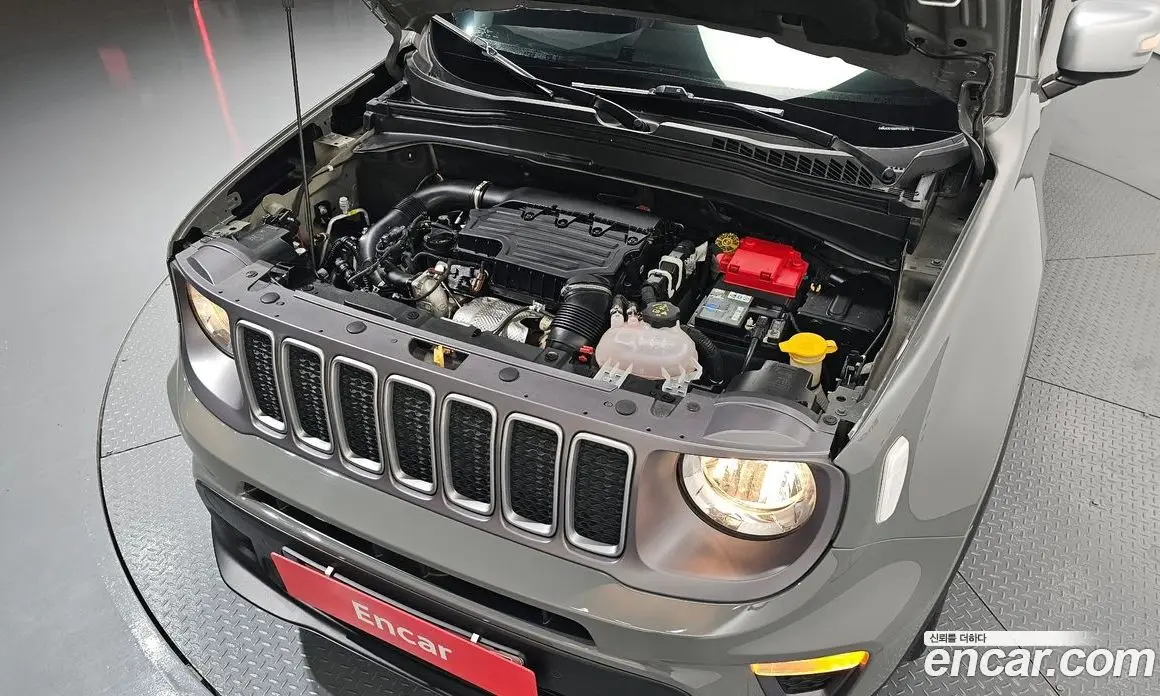 Jeep Renegade 2022 1.3 автомат (гидро), фото 6 Jeep Renegade 2022 1.3 автомат (гидро), фото 6