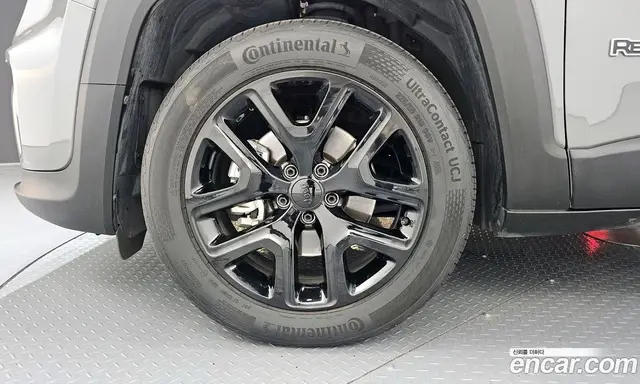 Jeep Renegade 2022 1.3 автомат (гидро), миниатюра 7 Jeep Renegade 2022 1.3 автомат (гидро), миниатюра 7