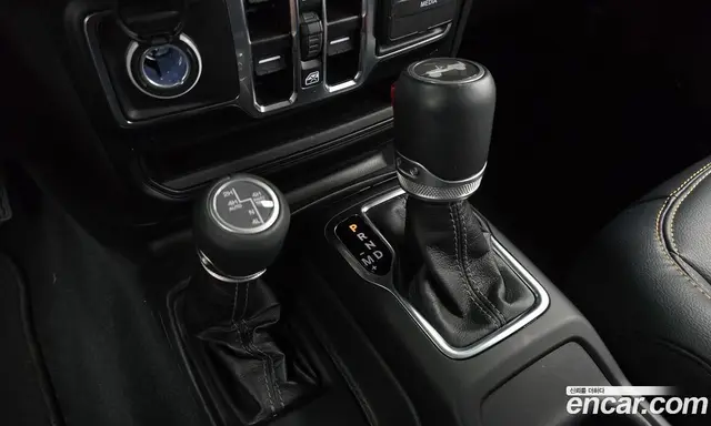 Jeep Wrangler 2024 2.0 автомат (гидро), миниатюра 12