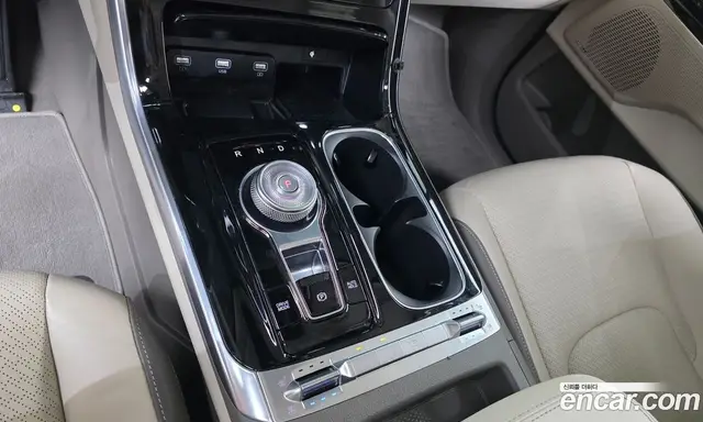 Kia Carnival 2020 3.5 автомат (гидро), миниатюра 12