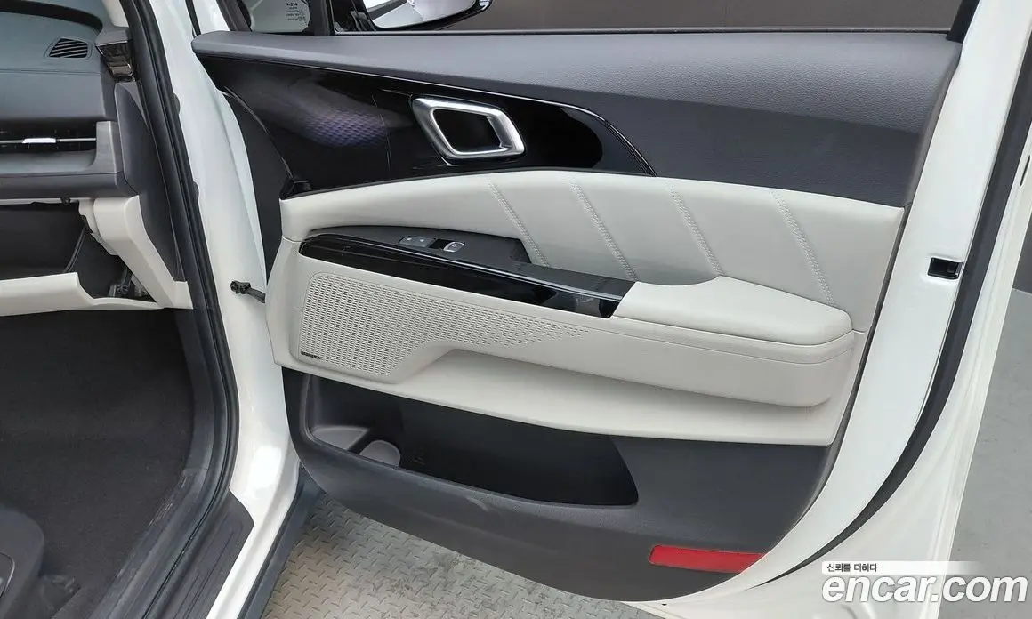 Kia Carnival 2022 3.5 автомат (гидро), фото 15