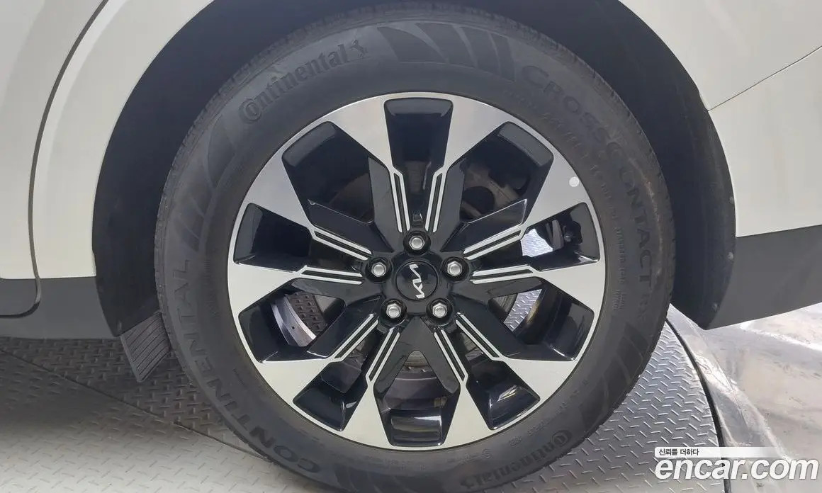 Kia Carnival 2022 3.5 автомат (гидро), фото 7