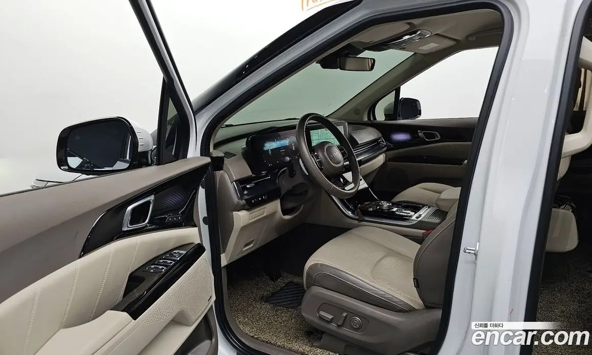Kia Carnival 2023 3.5 автомат (гидро), фото 13