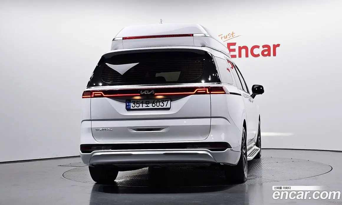 Kia Carnival 2023 3.5 автомат (гидро), фото 4