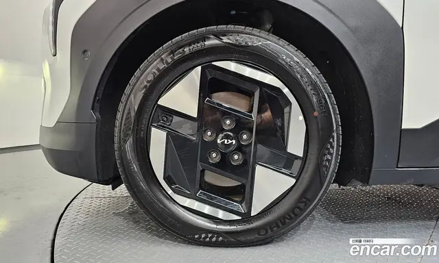 Kia EV3 2025 0.2 автомат (гидро), миниатюра 4 Kia EV3 2025 0.2 автомат (гидро), миниатюра 4