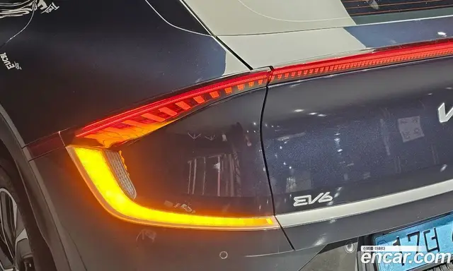 Kia EV6 2023 0.1 автомат (гидро), миниатюра 8
