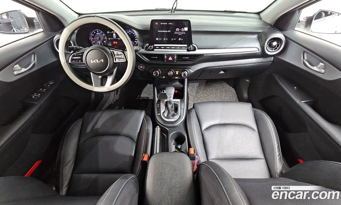 Kia K3 2024 1.6 автомат (гидро), фото 10