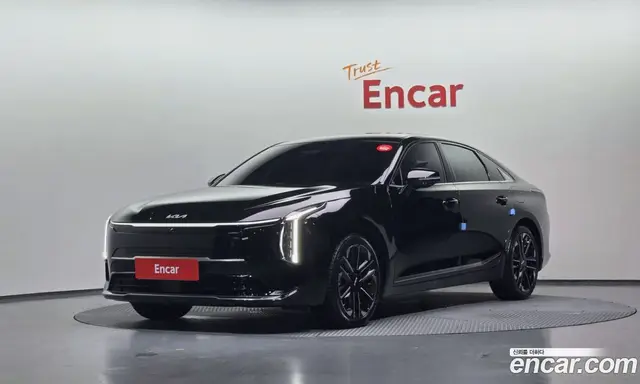 Kia K8, 2025, 18 449 км