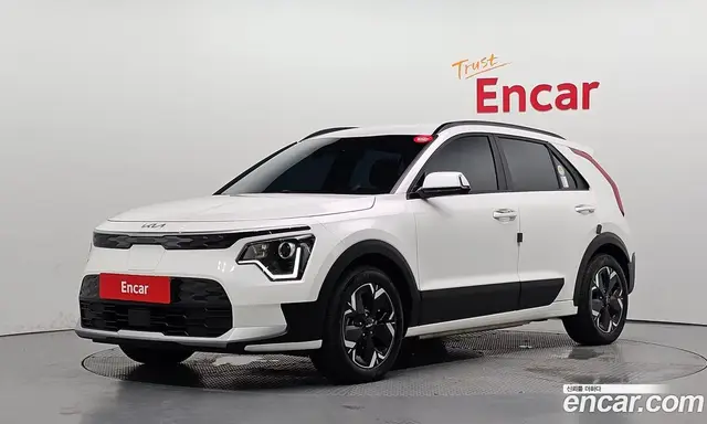 Kia Niro, 2023, 27 554 км