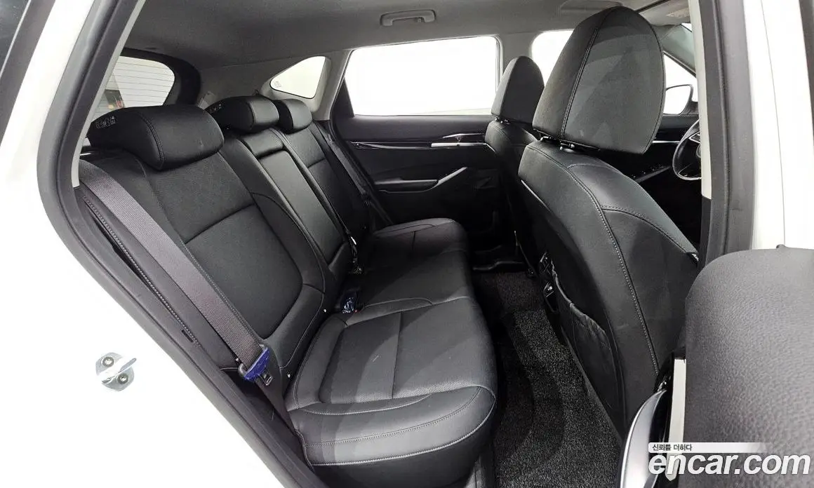 Kia Seltos 2019 1.6 автомат (гидро), фото 17