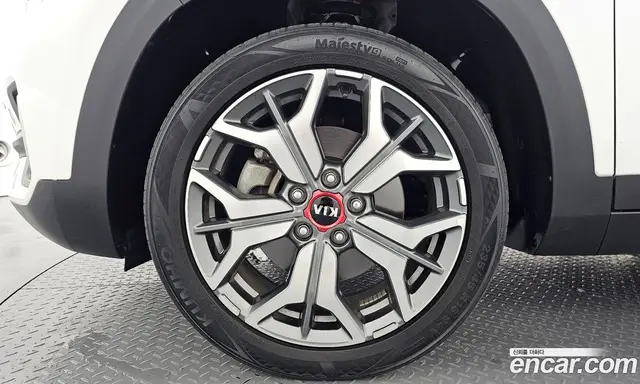 Kia Seltos 2019 1.6 автомат (гидро), миниатюра 5