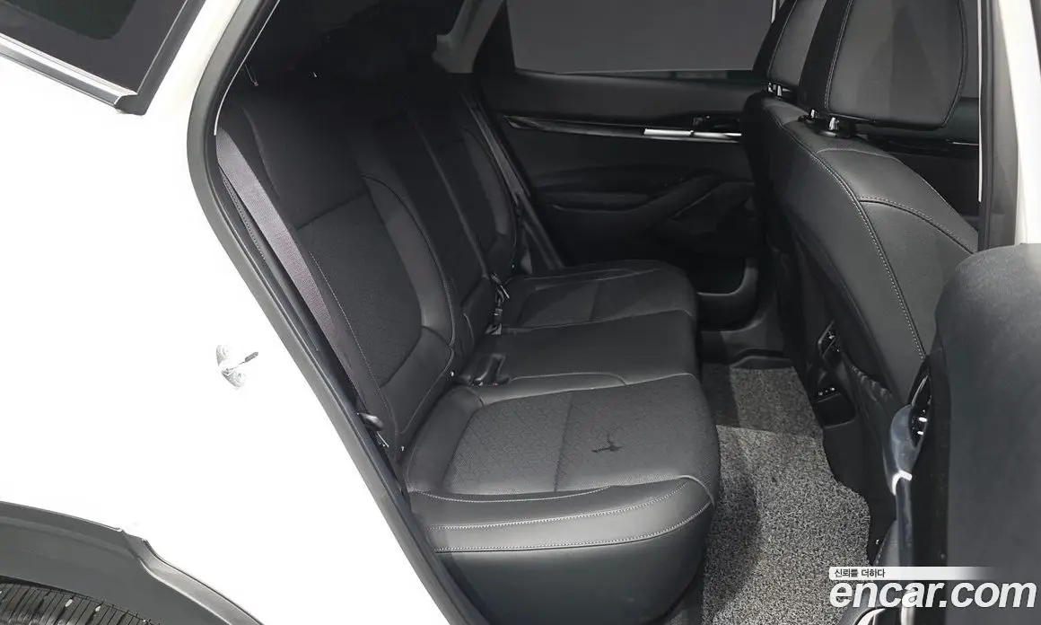 Kia Seltos 2025 1.6 автомат (гидро), фото 18 Kia Seltos 2025 1.6 автомат (гидро), фото 18
