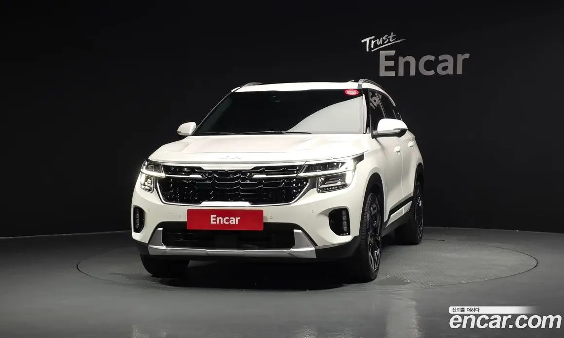 Kia Seltos 2025 1.6 автомат (гидро), фото 3 Kia Seltos 2025 1.6 автомат (гидро), фото 3